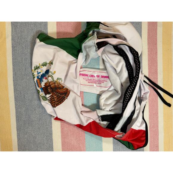 NWOT Mexican Flag One Piece Sz M - Picture 7 of 9